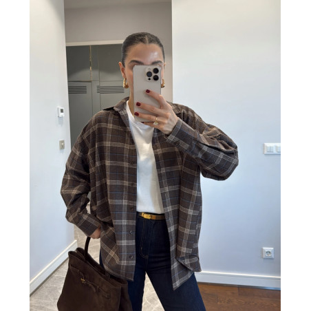 Languoti rudi marškiniai