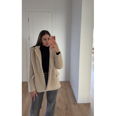 Trumpas paltukas/švarkas