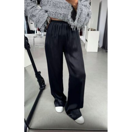 Juodos kelnės su guma ,,Drift''